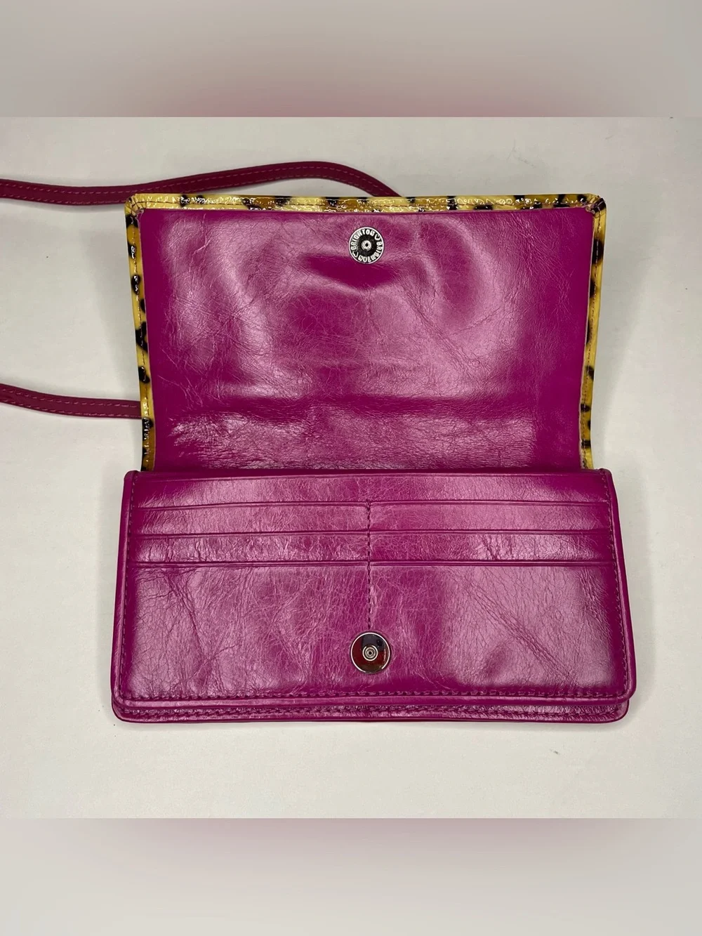 Brighton listing magenta